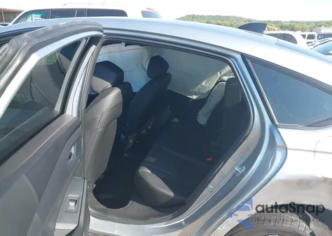 2025 Honda Accord Hybrid Sport-L z USA, uszkodzony, nr VIN 1HGCY2F70SA032094